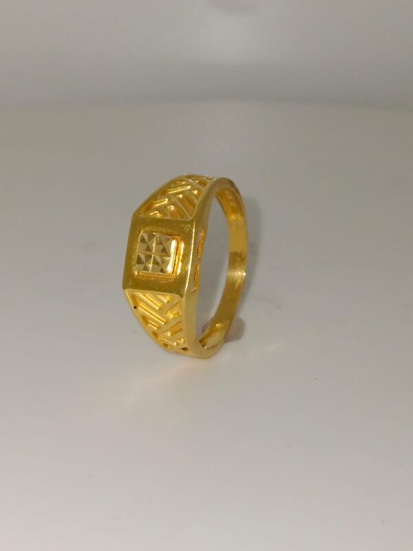 GOLD MENS RINGS - Image 2